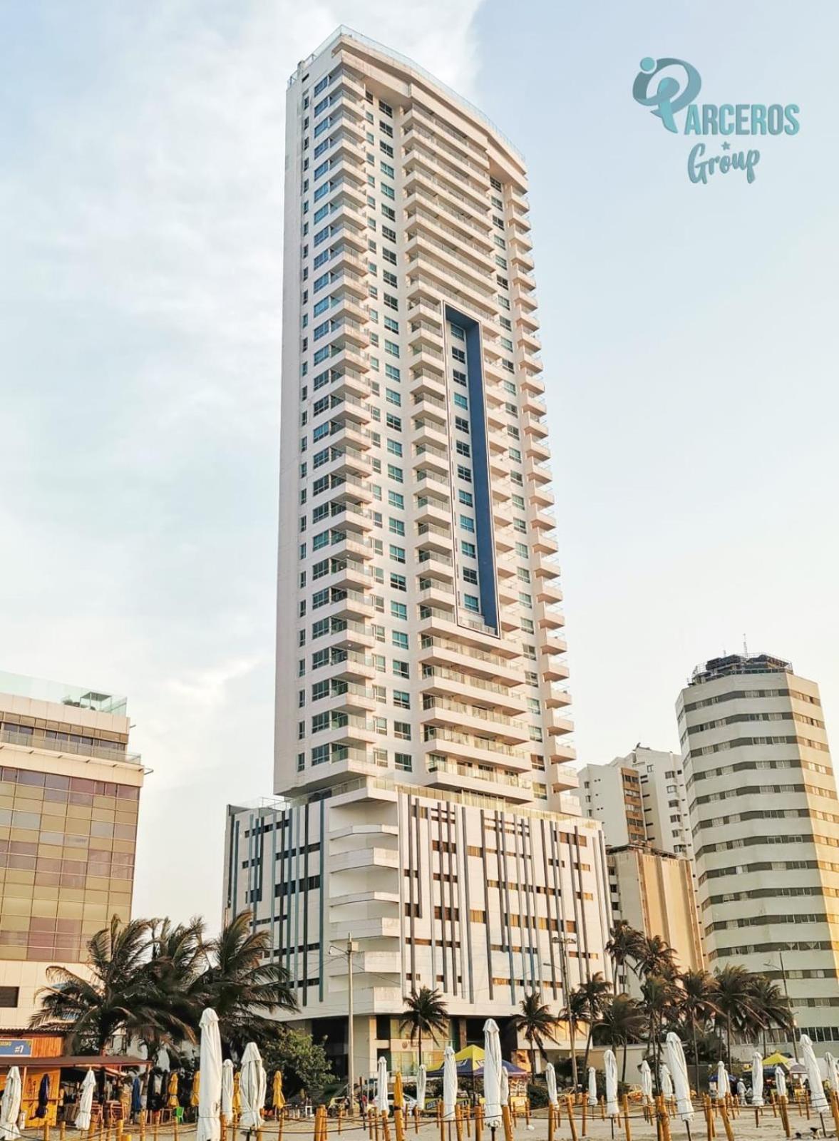 Palmetto Sunset Por Parceros Group *